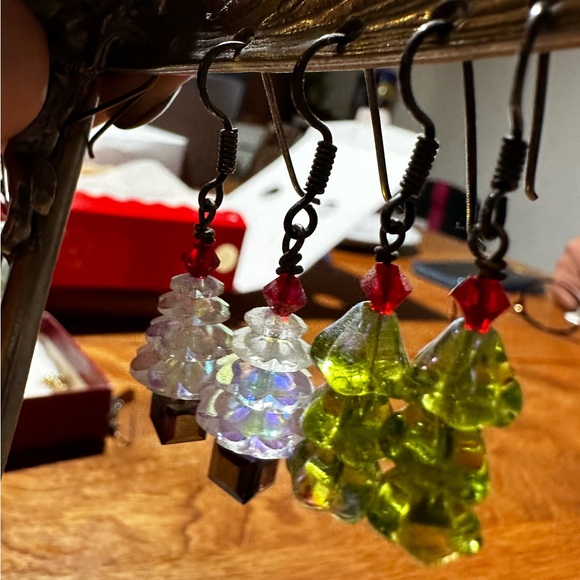 Handmade Swarovski Christmas Earrings Set - Picture 3 of 3